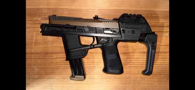 Flux Raider M17 