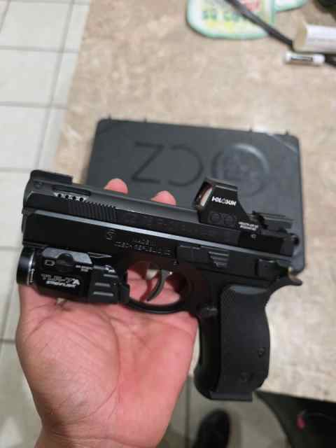 CZ P-01 ¿Trades? 