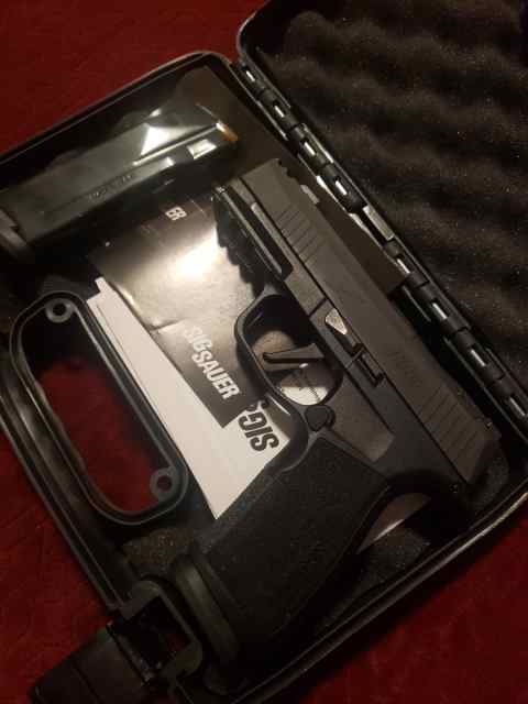 SIG X Macro Comp
