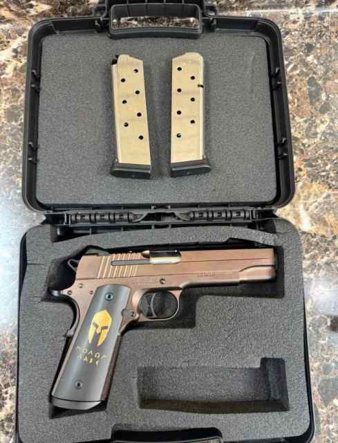 SIG SAUER 1911 SPARTAN MOLON LABE 45ACP
