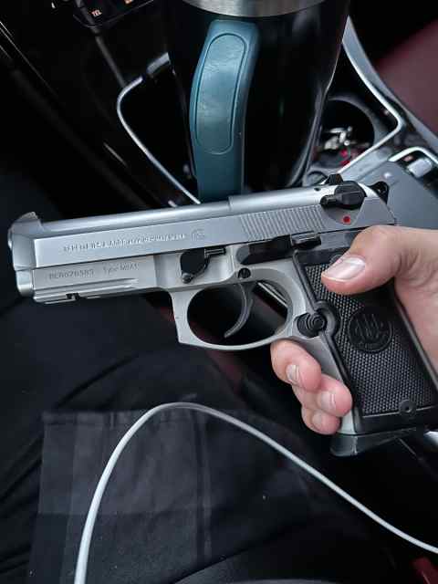 Beretta 92 INOX compact